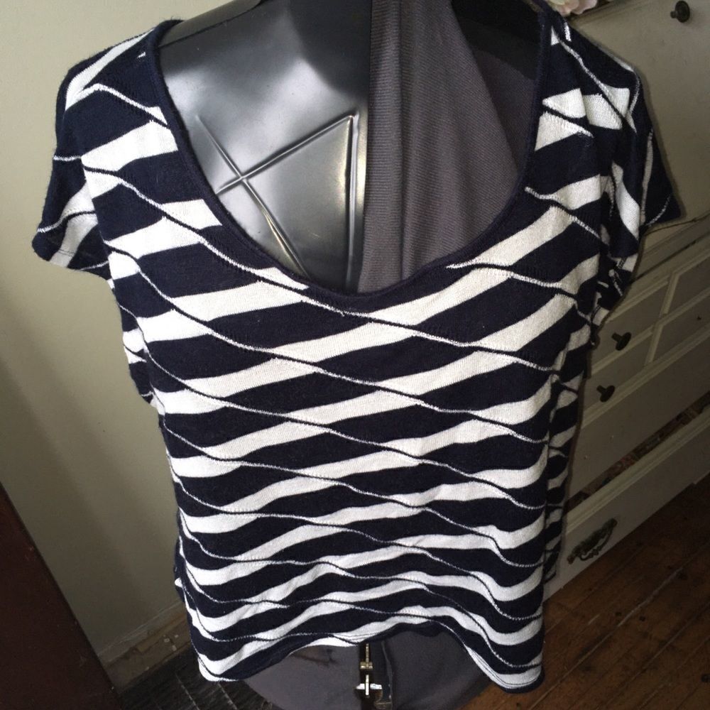 Lane Bryant black & white striped, open back lightweight blouse